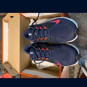 Men’s Nike Quest 3 midnight blue, size 10.5